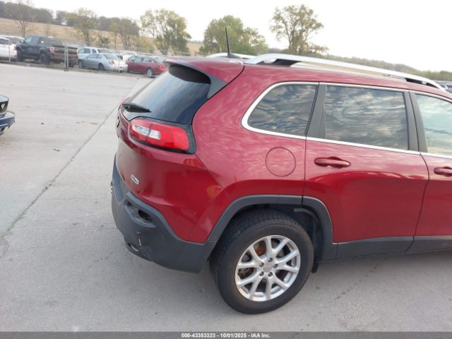 Jeep Cherokee Latitude Fwd Image 18