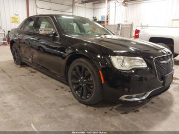  Salvage Chrysler 300
