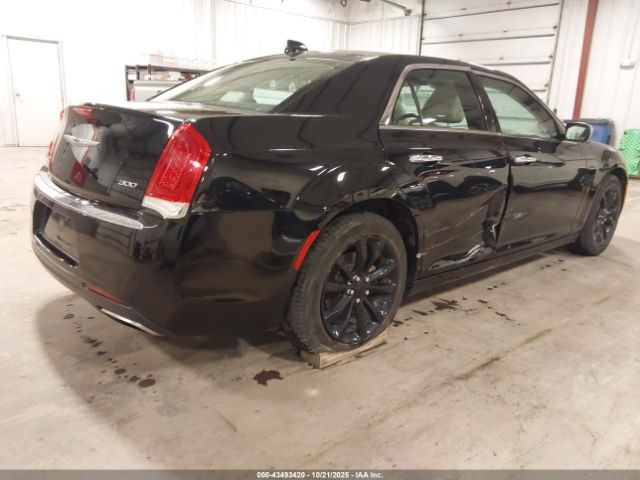 Chrysler 300 Limited Awd Image 11