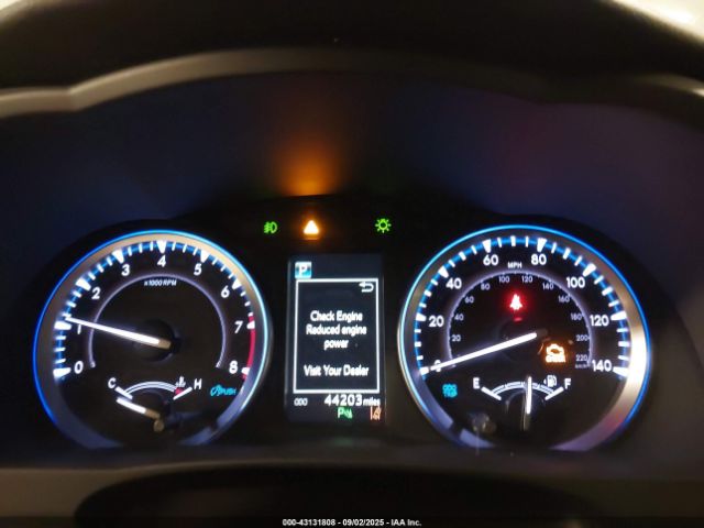 Toyota Highlander Limited Platinum Image 18