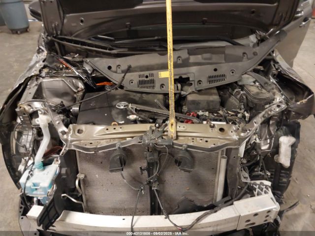 Toyota Highlander Limited Platinum Image 16