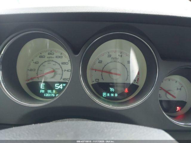 Dodge Challenger Image 7