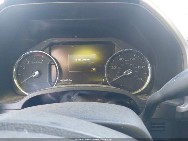 Ford F-350 Lariat Image 9