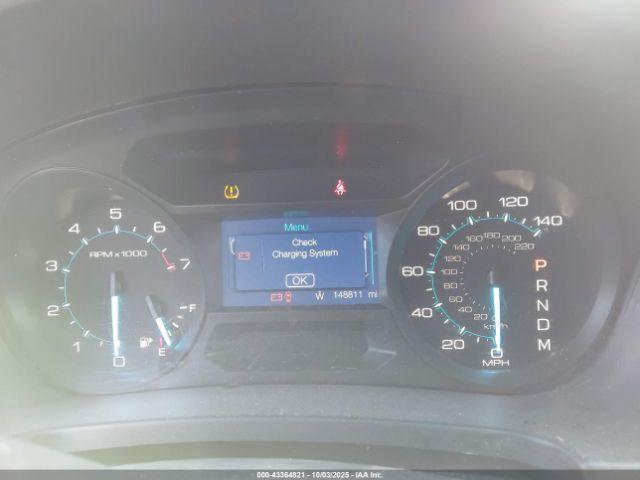 Ford Explorer Xlt Image 3