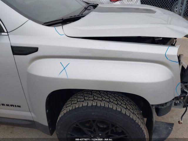 GMC Terrain Slt-2 Image 10