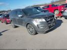 Ford Explorer Platinum Image 1