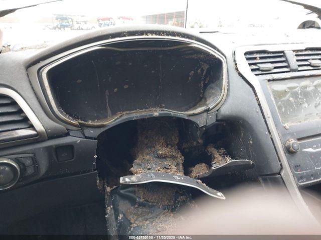 Ford Fusion Se Image 11