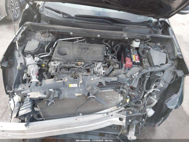 Toyota RAV4 Xle Image 7