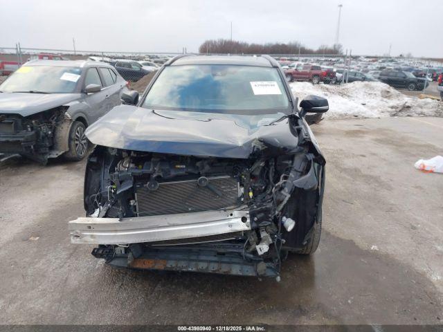 Toyota RAV4 Xle Image 8