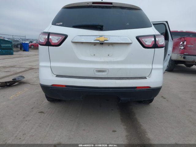 Chevrolet Traverse Ls Image 9