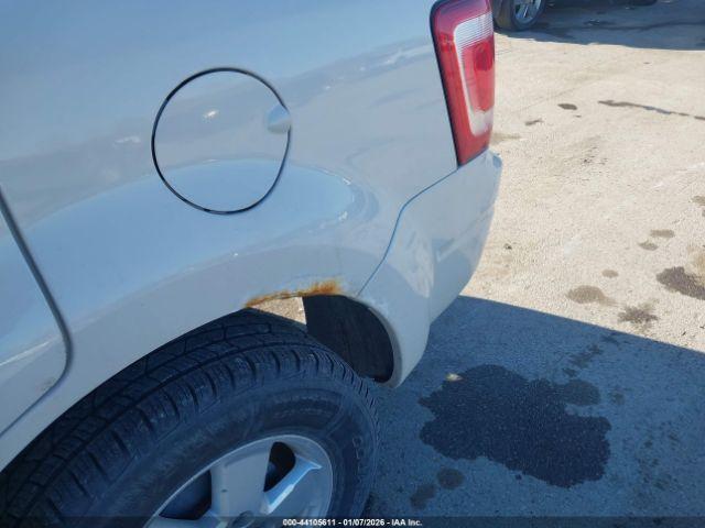 Ford Escape Xlt Image 5