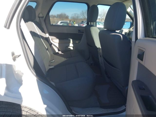 Ford Escape Xlt Image 6