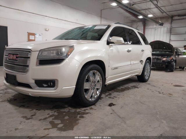 GMC Acadia Denali Image 3