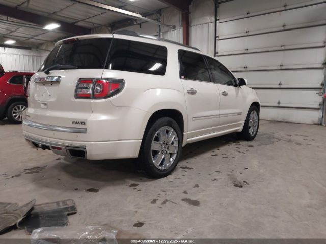 GMC Acadia Denali Image 4