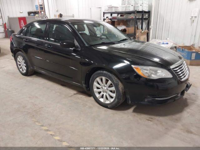  Salvage Chrysler 200
