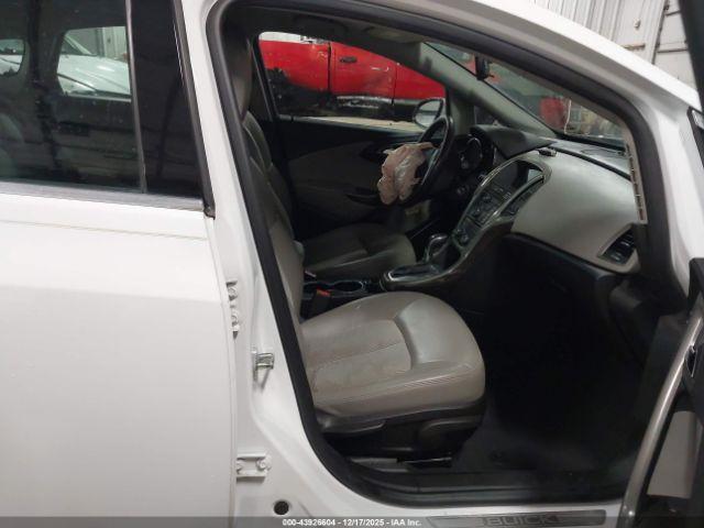 Buick Verano Image 9