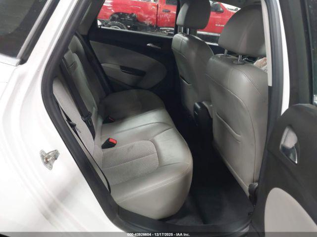 Buick Verano Image 16