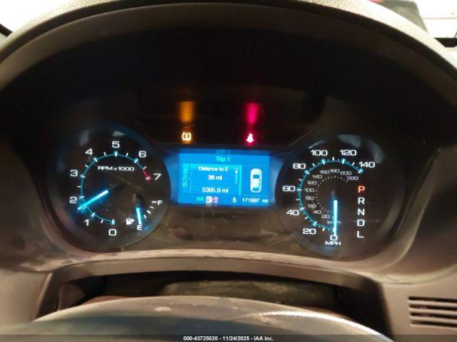 Ford Explorer Image 19