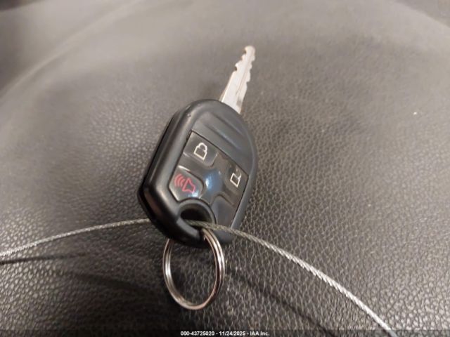 Ford Explorer Image 17