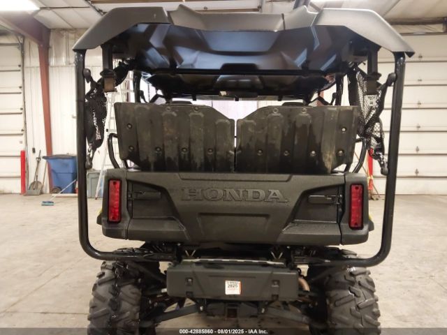 Honda Sxs1000 M5 Image 10