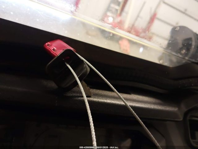 Honda Sxs1000 M5 Image 15