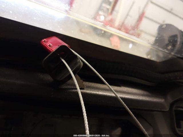 Honda Sxs1000 M5 Image 15