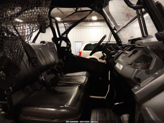 Honda Sxs1000 M5 Image 11