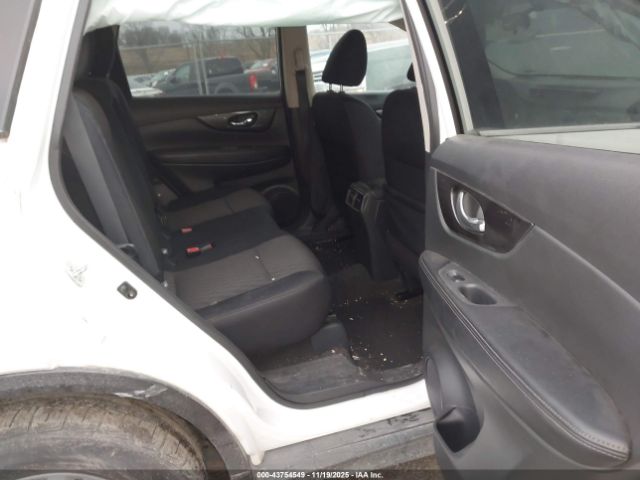 Nissan Rogue Sv Image 4