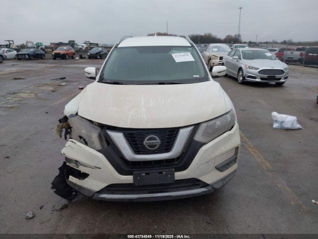 Nissan Rogue Sv Image 15