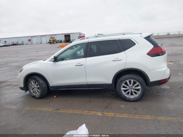 Nissan Rogue Sv Image 14
