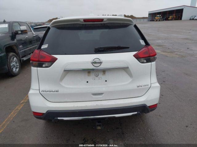 Nissan Rogue Sv Image 13