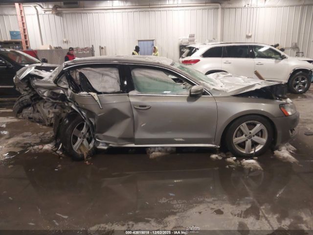 Volkswagen Passat 2.5l Se Image 9