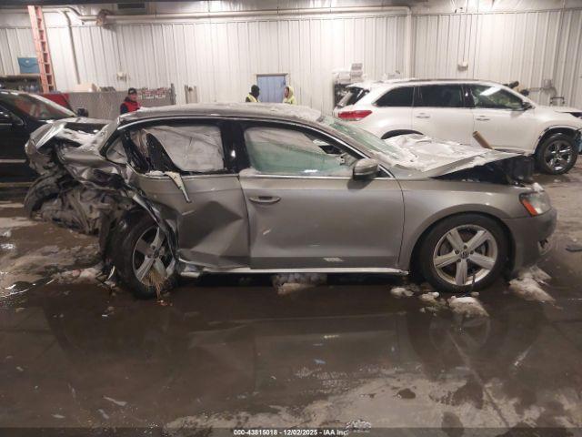 Volkswagen Passat 2.5l Se Image 9