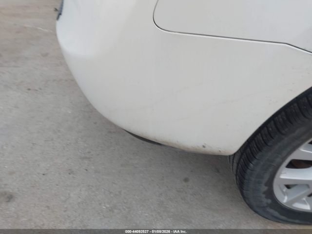 Nissan Rogue Image 3