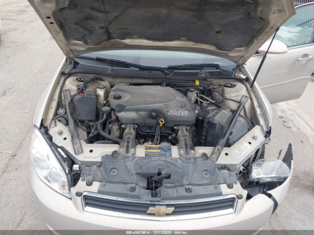 Chevrolet Impala Lt Image 8