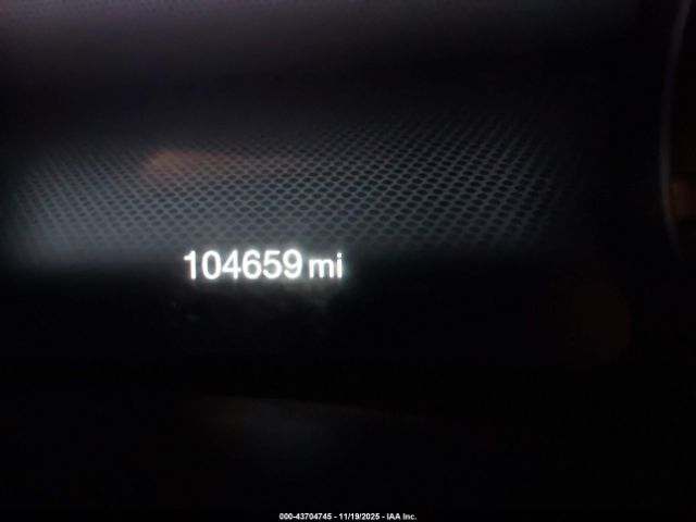 Jeep Renegade Trailhawk Image 18