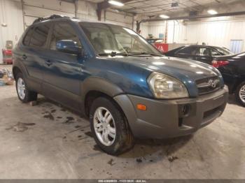  Salvage Hyundai TUCSON
