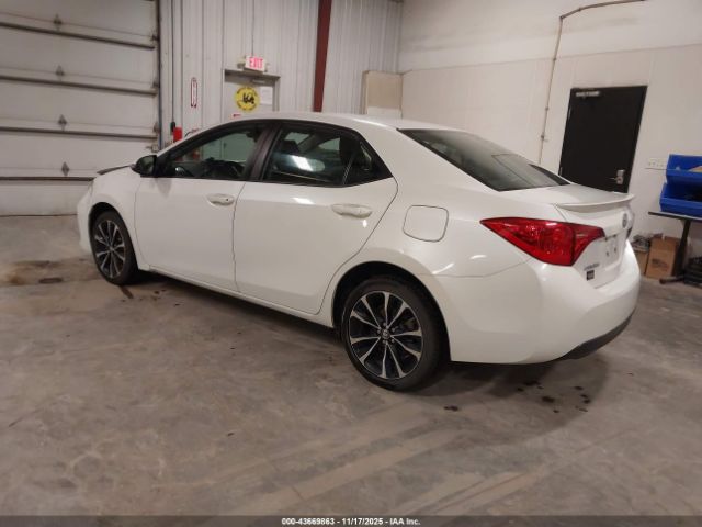 Toyota Corolla Se Image 17