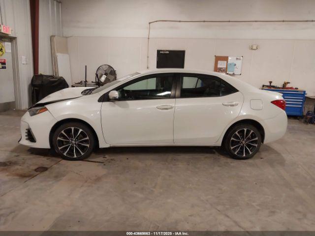 Toyota Corolla Se Image 16