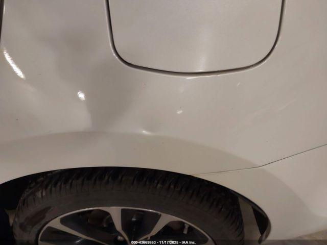 Toyota Corolla Se Image 13