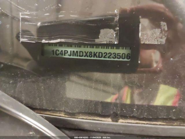 Jeep Cherokee Limited 4x4 Image 7