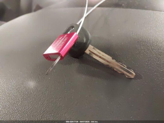 Chevrolet Colorado Ls Image 13