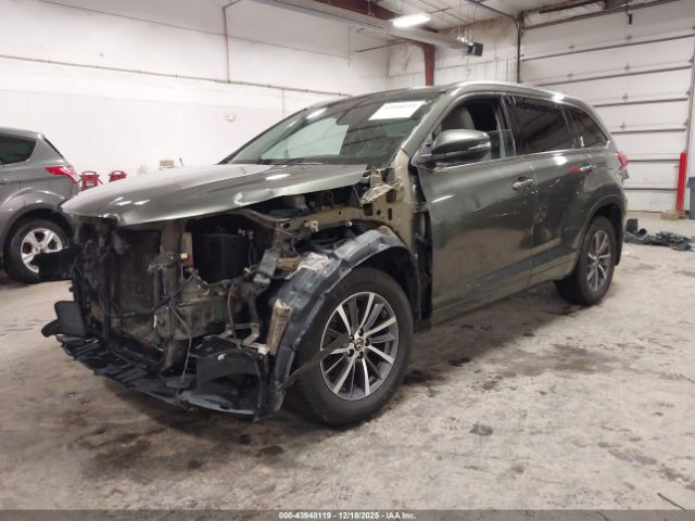 Toyota Highlander Xle Image 19