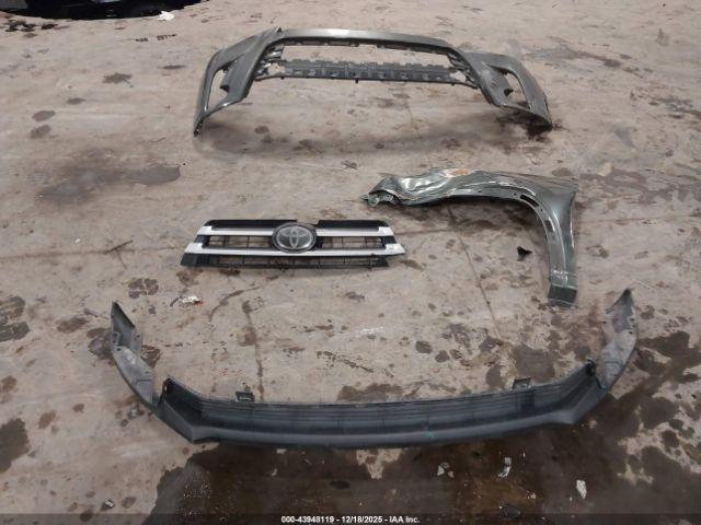 Toyota Highlander Xle Image 7