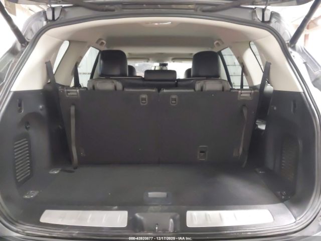 INFINITI Qx Image 16