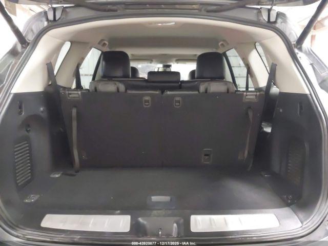 INFINITI Qx Image 16