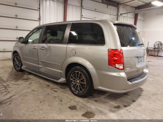 Dodge Grand Caravan Image 20