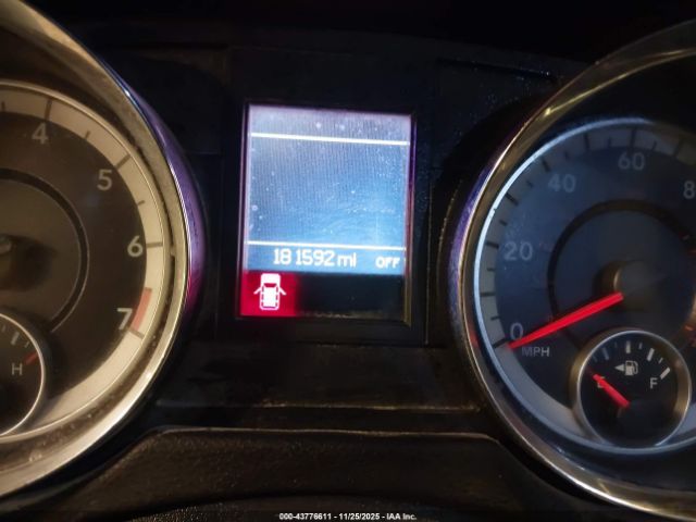 Dodge Grand Caravan Image 2