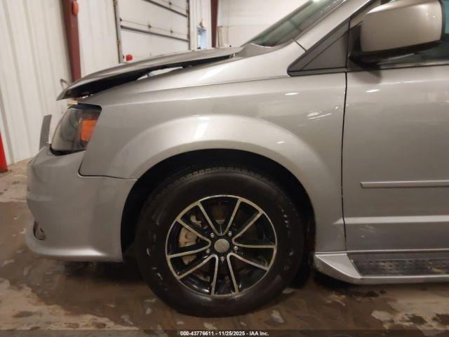 Dodge Grand Caravan Image 19