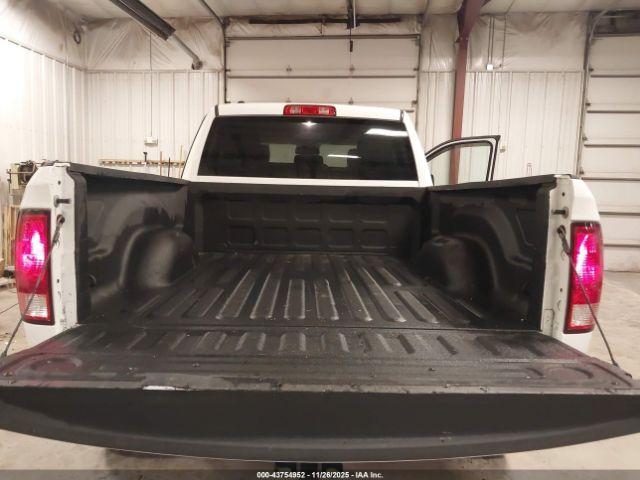 Ram 1500 Tradesman Image 18